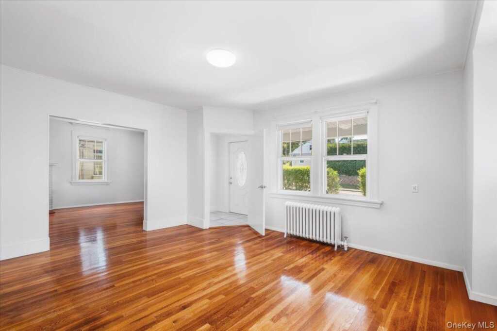 36 Bryant Avenue, White Plains, NY 10605 - Photo 8 of 32