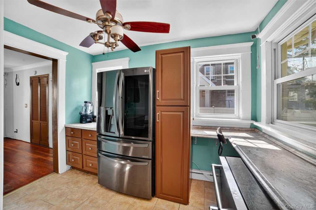1 Irving Place, New Rochelle, NY 10801 - Photo 19 of 43