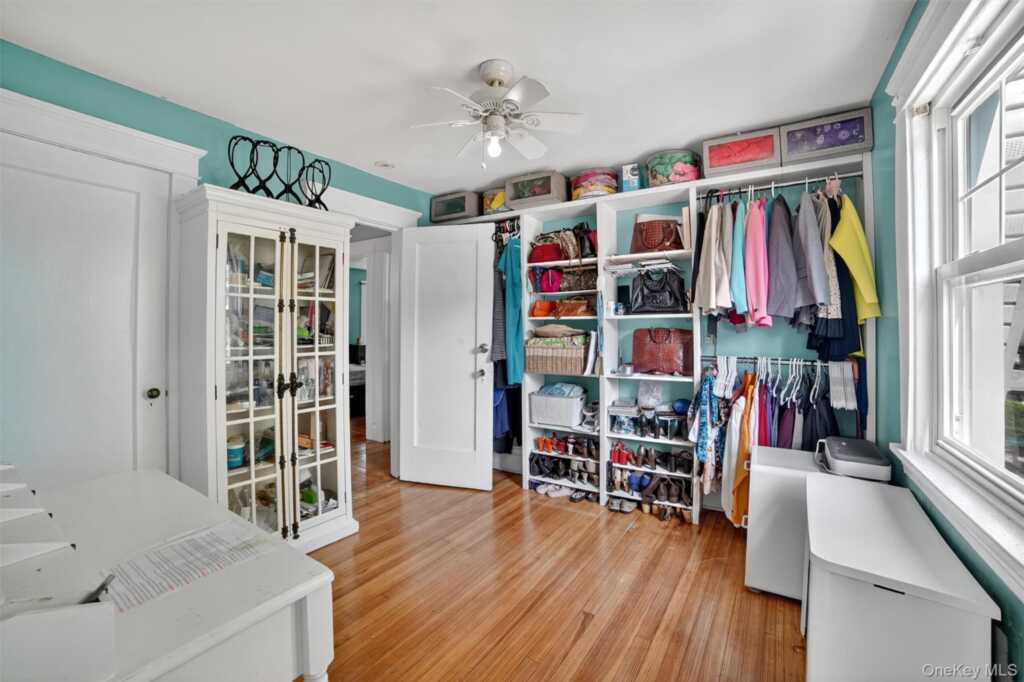 1 Irving Place, New Rochelle, NY 10801 - Photo 23 of 43