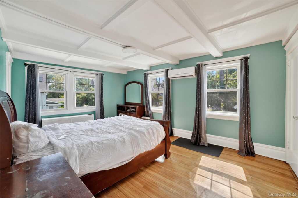 1 Irving Place, New Rochelle, NY 10801 - Photo 25 of 43