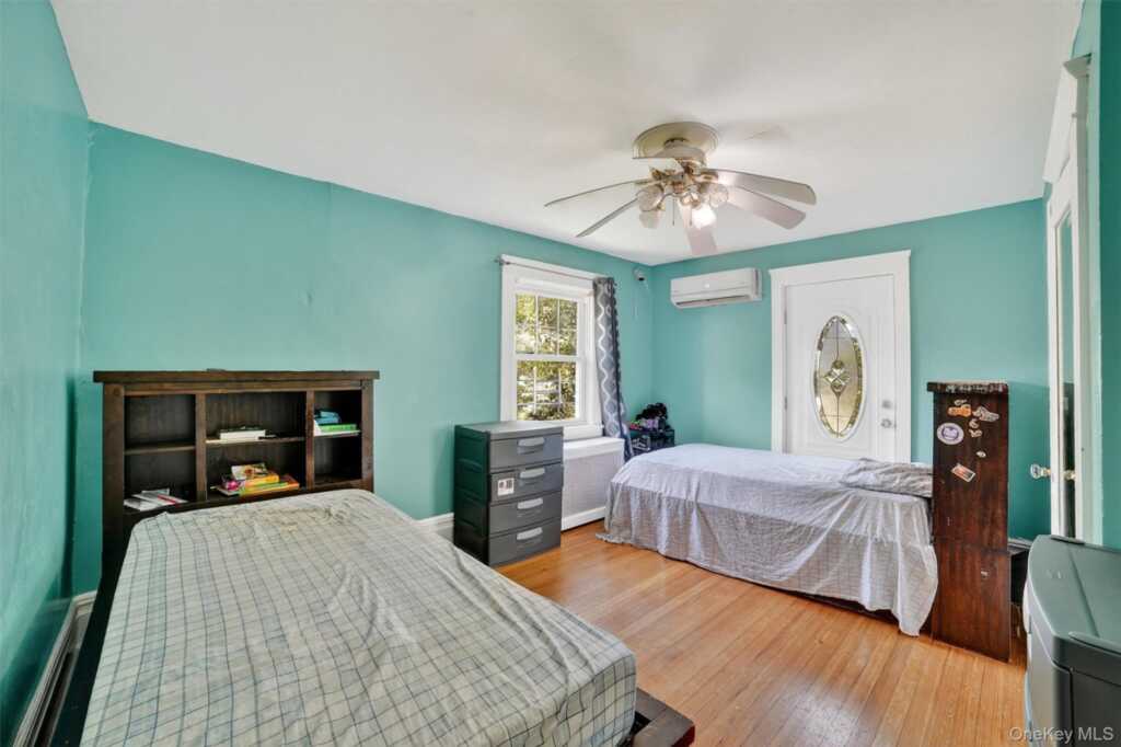 1 Irving Place, New Rochelle, NY 10801 - Photo 28 of 43