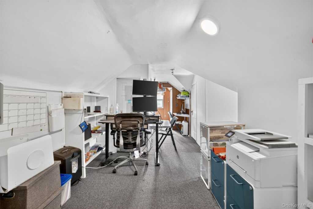 1 Irving Place, New Rochelle, NY 10801 - Photo 31 of 43