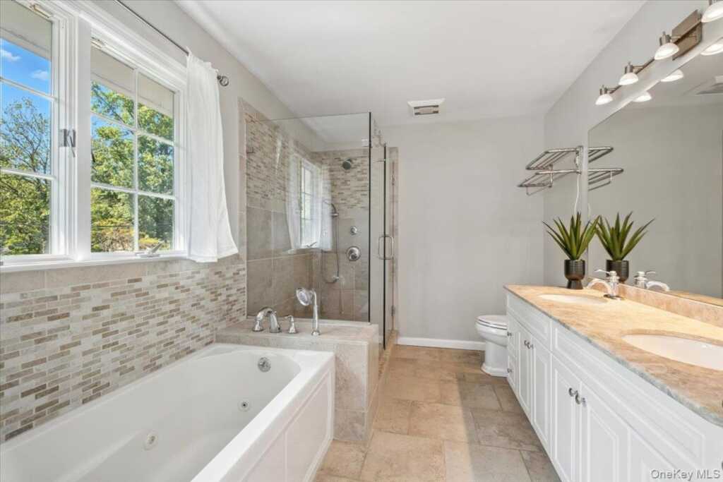 429 Grand Boulevard, New Rochelle, NY 10583 - Photo 9 of 18