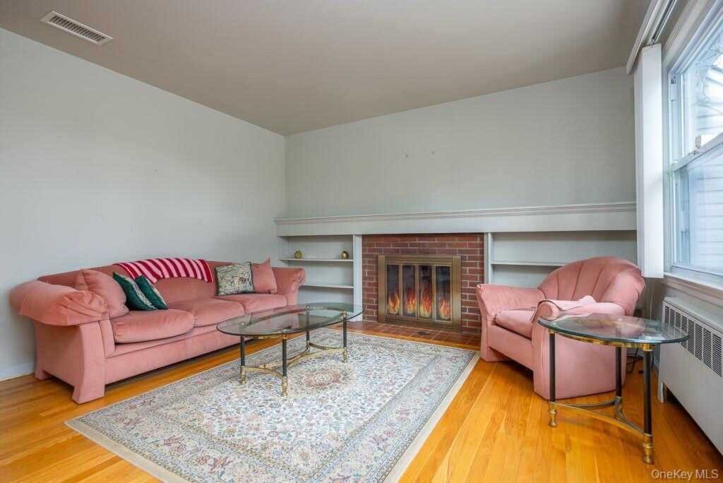 85 Lt Cox Drive, Pearl River, NY 10965 - Photo 13 of 29