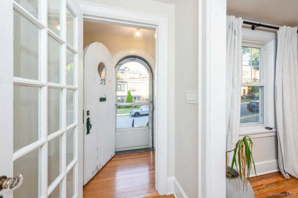 53 Jefferson Avenue, White Plains, NY 10606 - Photo 20 of 26