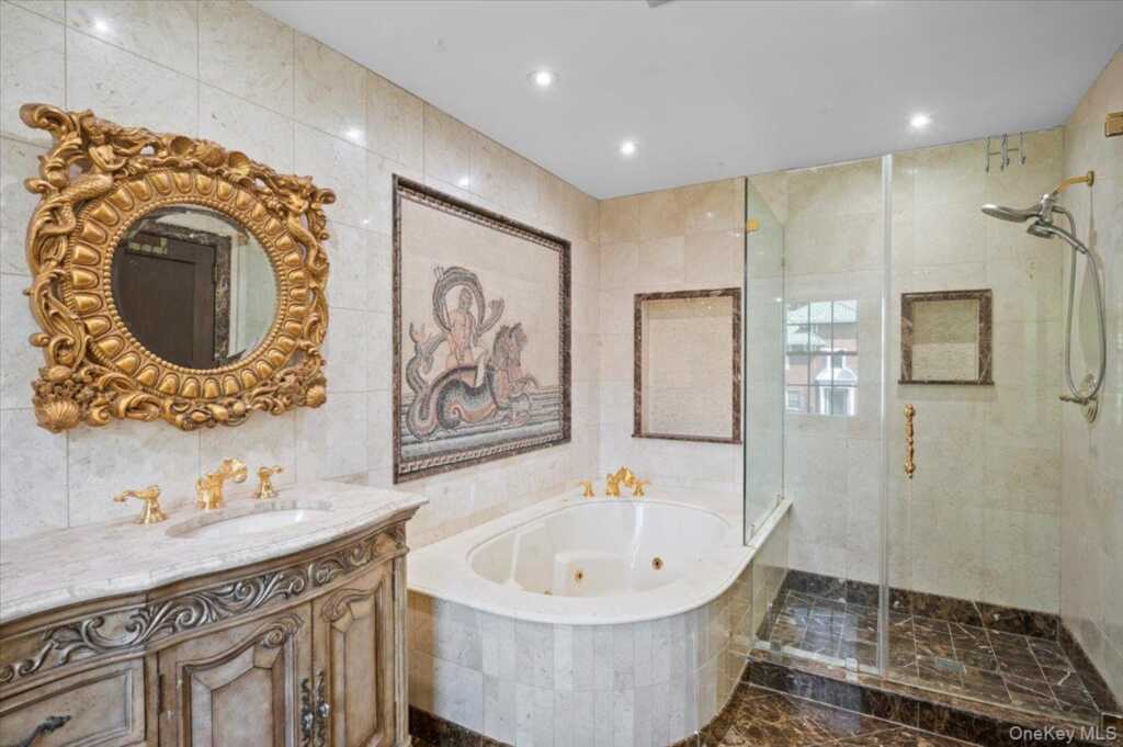 98 Rosehill Avenue, New Rochelle, NY 10804 - Photo 20 of 34