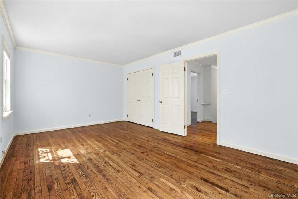 134-136 Dearborn Avenue, Rye, NY 10580 - Photo 10 of 37
