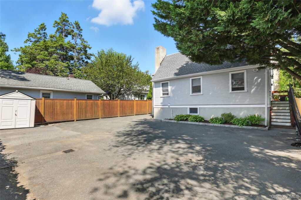134-136 Dearborn Avenue, Rye, NY 10580 - Photo 30 of 37