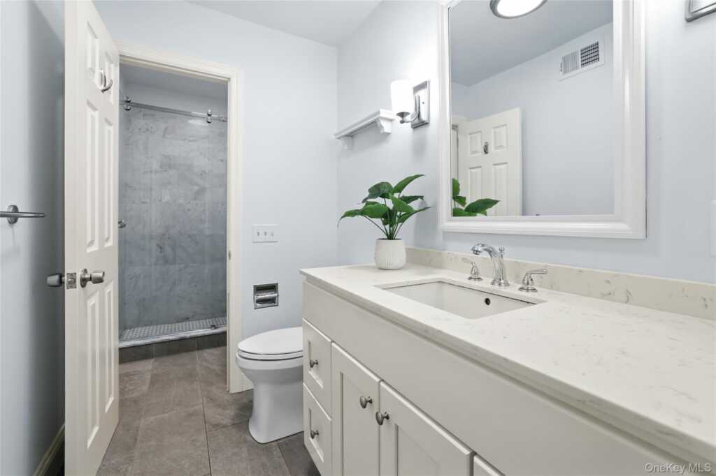134-136 Dearborn Avenue, Rye, NY 10580 - Photo 7 of 37