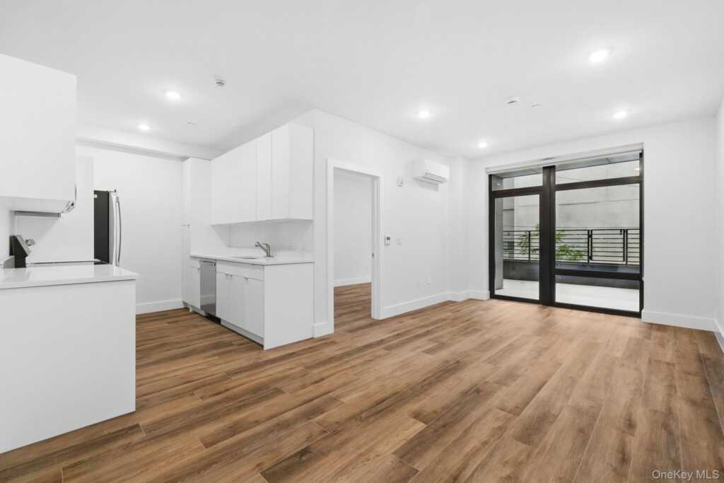 199 Post Road, Unit #203, White Plains, NY 10601 - Photo 4 of 12