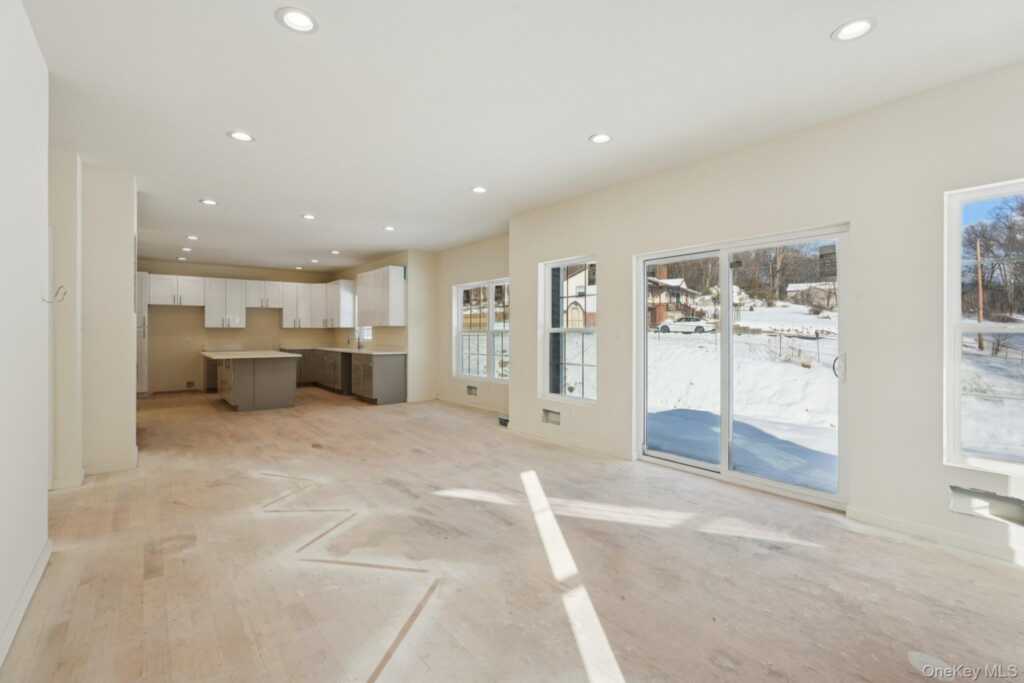 10 Vargas Circle, Stony Point, NY 10980 - Photo 9 of 31