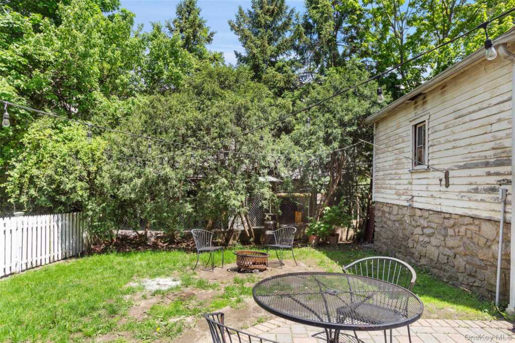 128 Hale Avenue, White Plains, NY 10605 - Photo 19 of 20