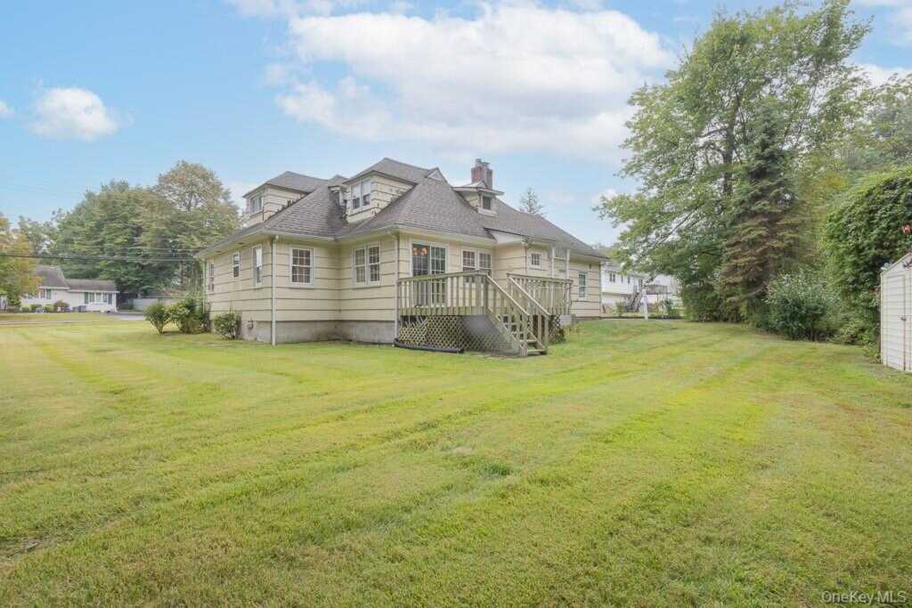137 Blauvelt Road, Nanuet, NY 10954 - Photo 8 of 26