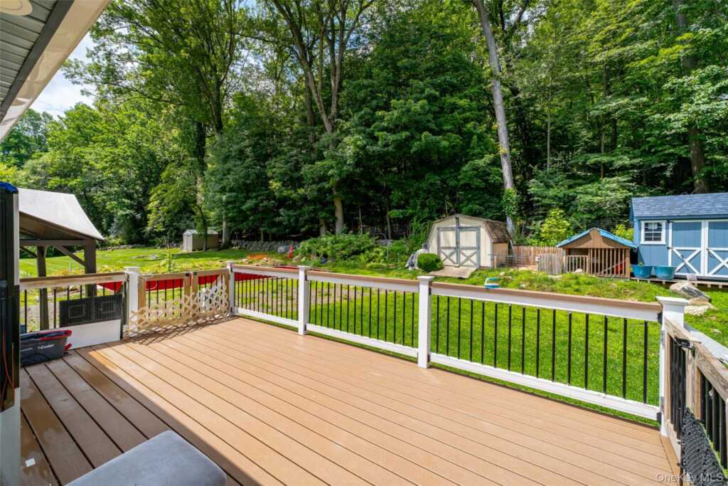 32 Badger Street, New City, NY 10956 - Photo 37 of 46