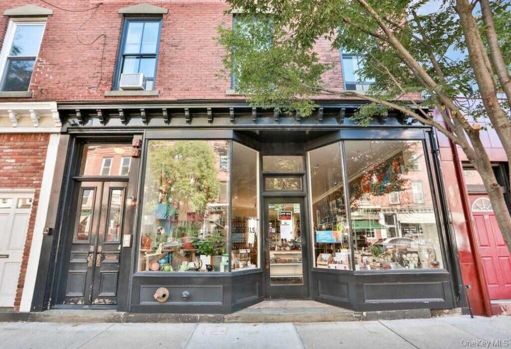 71 Broadway, Nyack, NY 10960