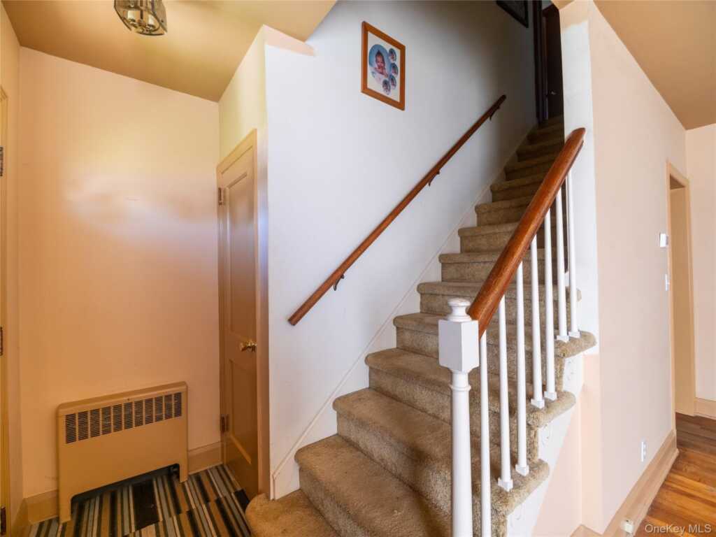 60 Lafayette Drive, Rye, NY 10573 - Photo 12 of 23
