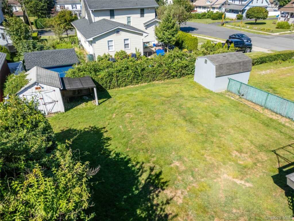 60 Lafayette Drive, Rye, NY 10573 - Photo 7 of 23