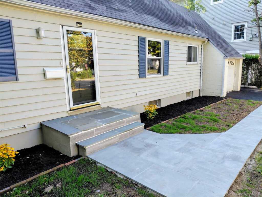 115 Wappanocca Avenue, Rye, NY 10580 - Photo 14 of 16