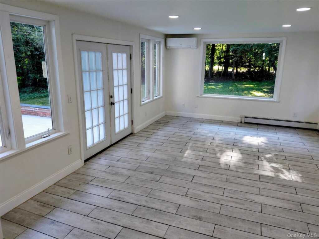 115 Wappanocca Avenue, Rye, NY 10580 - Photo 3 of 16