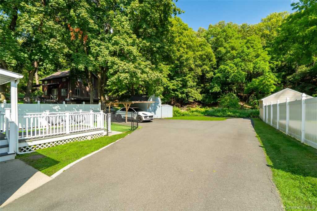 211 West Main Street, Stony Point, NY 10980 - Photo 26 of 29