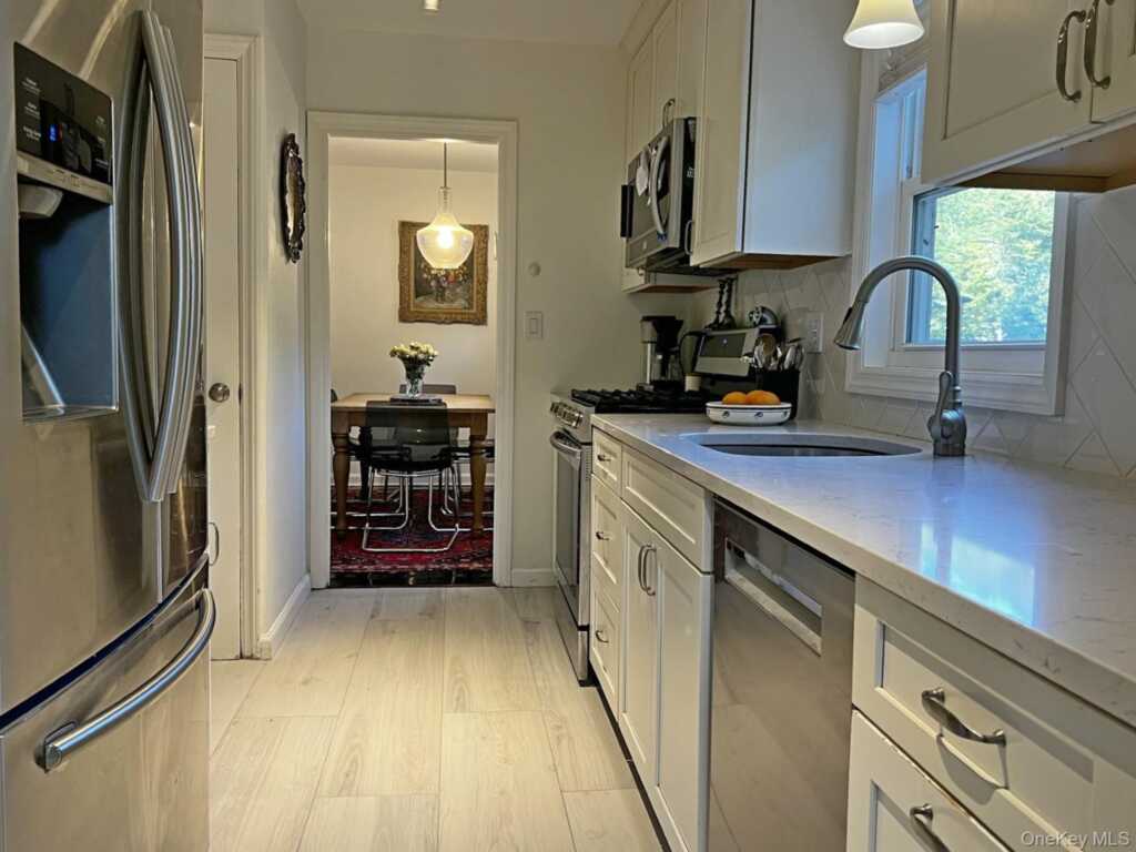234 Ferdon Avenue, Piermont, NY 10968 - Photo 3 of 20
