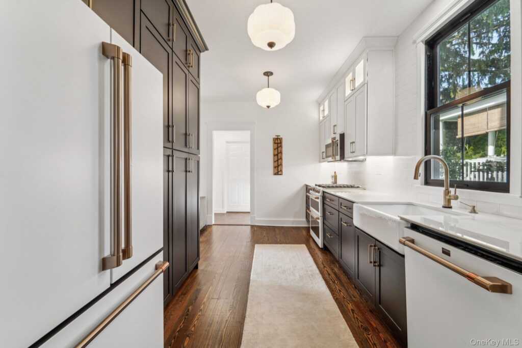 153 High Avenue, Nyack, NY 10960 - Photo 12 of 50
