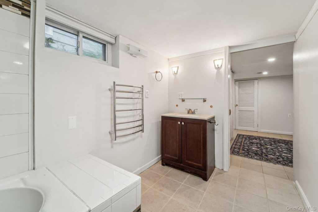 153 High Avenue, Nyack, NY 10960 - Photo 26 of 50