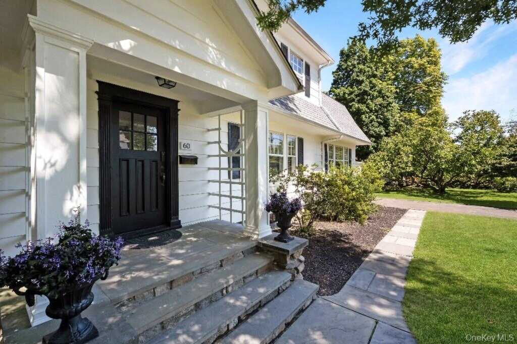 60 Aberfoyle Road, New Rochelle, NY 10804 - Photo 16 of 18