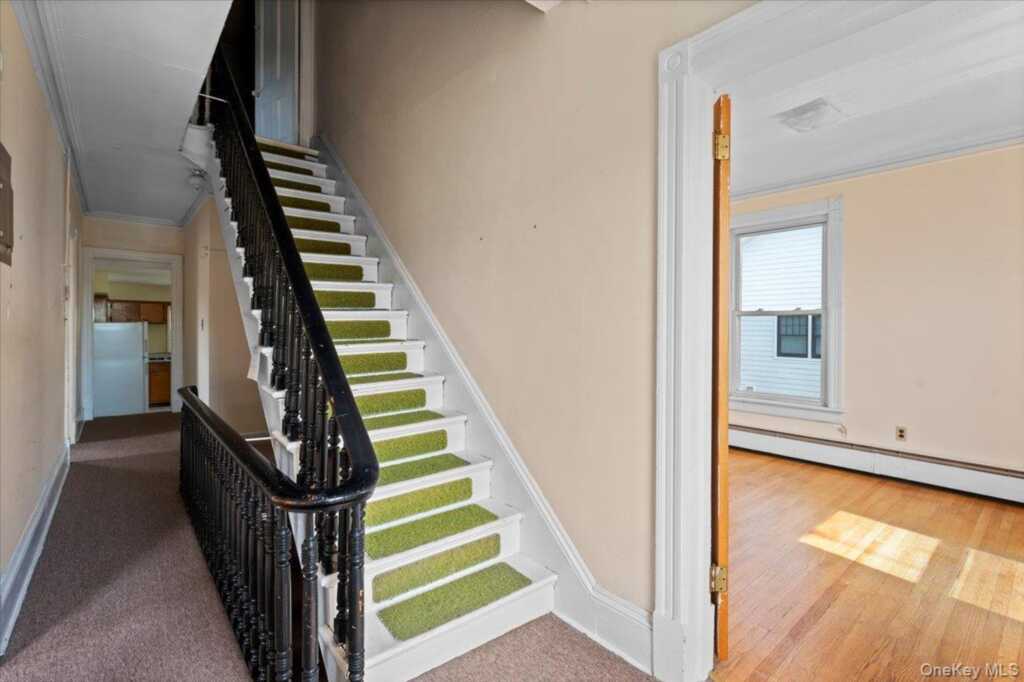 100 High Avenue, Nyack, NY 10960 - Photo 4 of 30