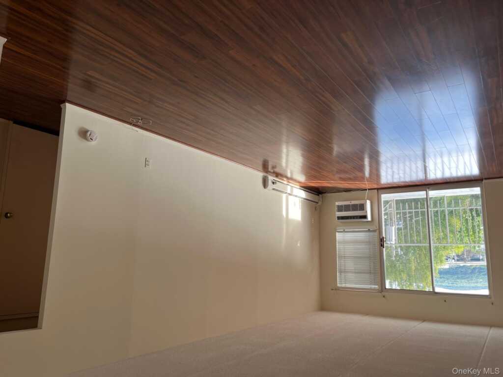 35 Park Avenue, Unit #3W, Suffern, NY 10901 - Photo 5 of 37