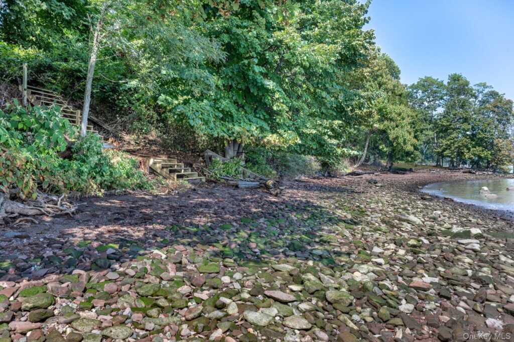 407 Broadway, Nyack, NY 10960 - Photo 41 of 48
