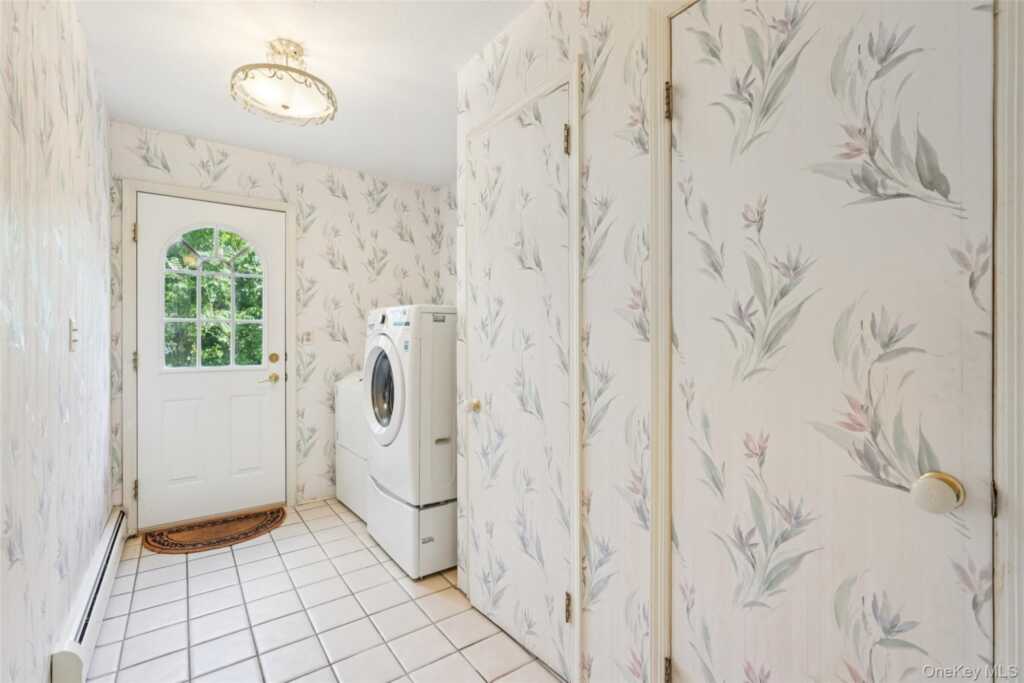 11 Kendall Drive, New City, NY 10956 - Photo 18 of 50