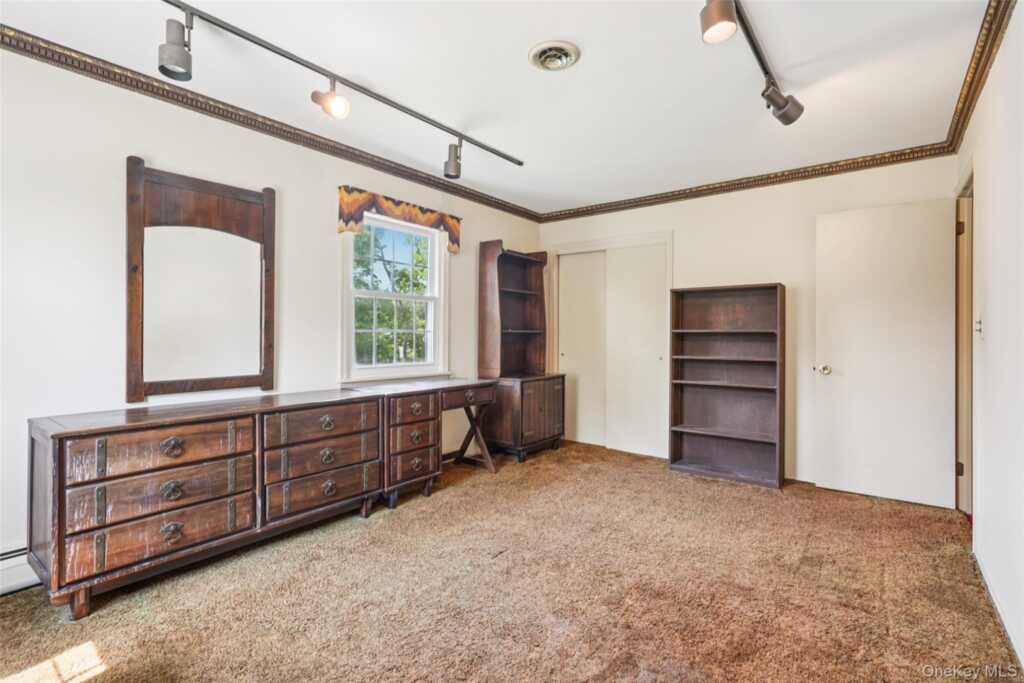 11 Kendall Drive, New City, NY 10956 - Photo 27 of 50