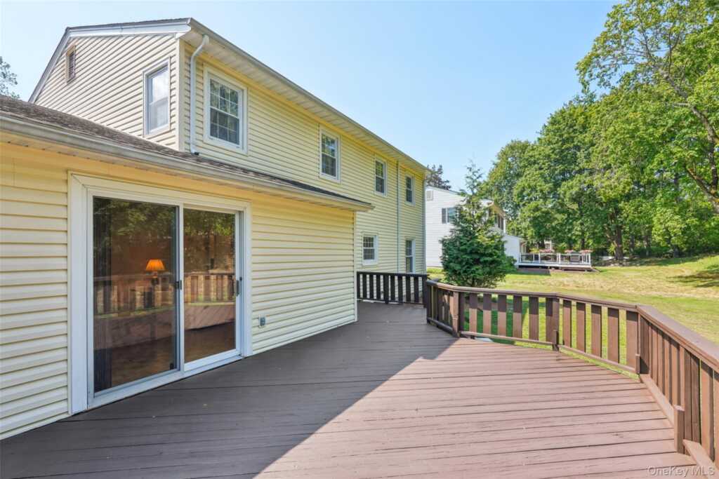 11 Kendall Drive, New City, NY 10956 - Photo 49 of 50