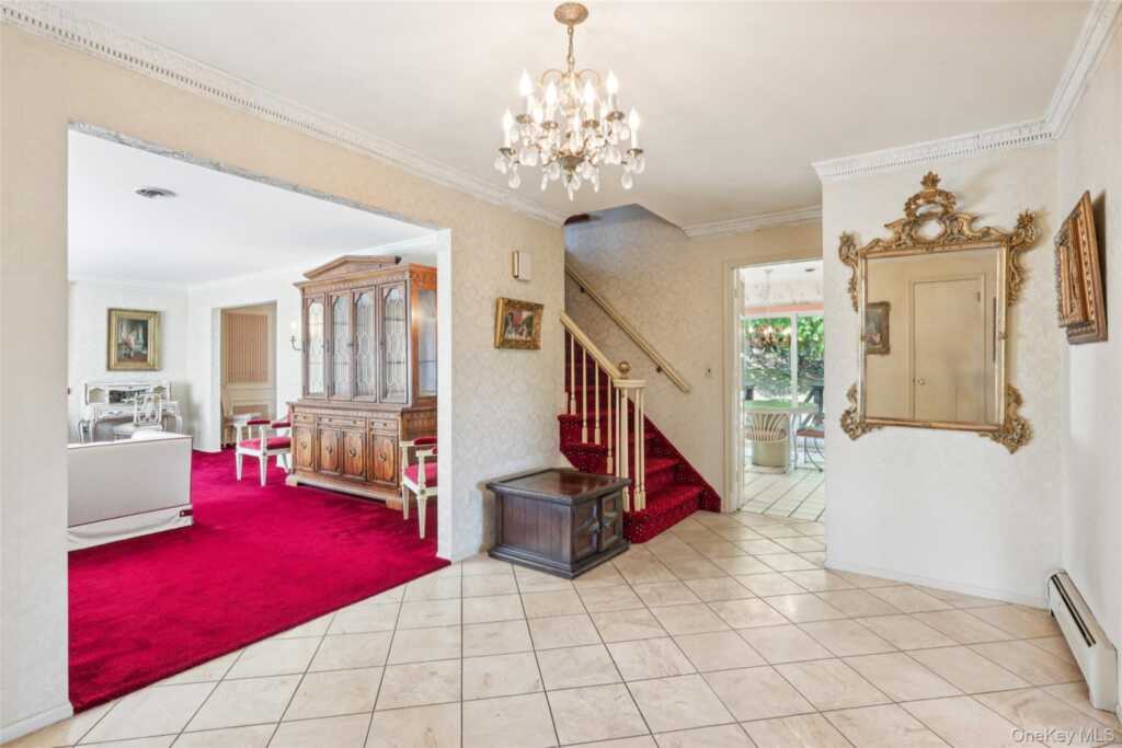 11 Kendall Drive, New City, NY 10956 - Photo 8 of 50