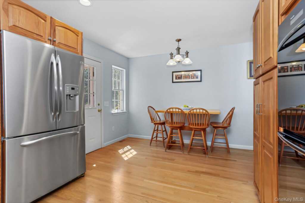 53 Linden Street, Rye, NY 10573 - Photo 10 of 46