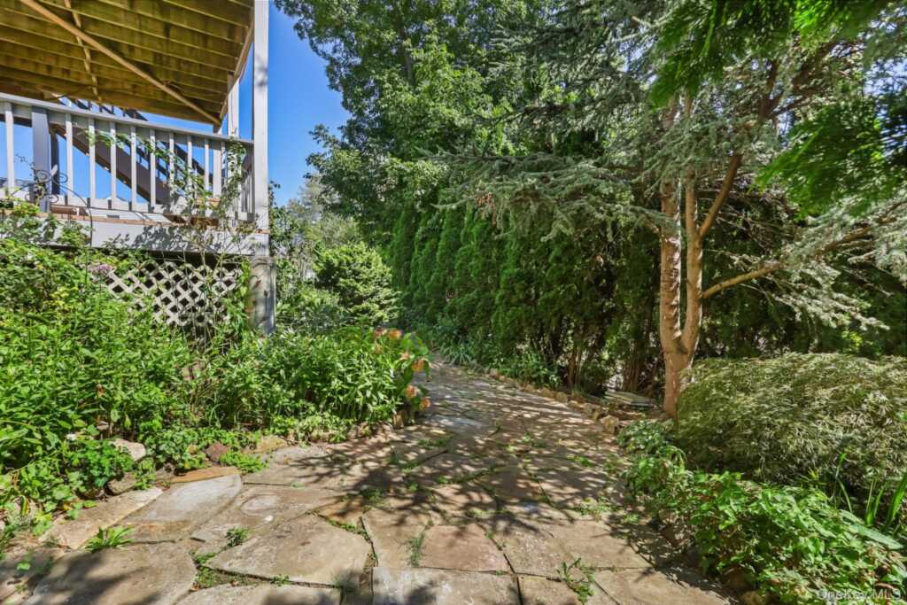 53 Linden Street, Rye, NY 10573 - Photo 44 of 46