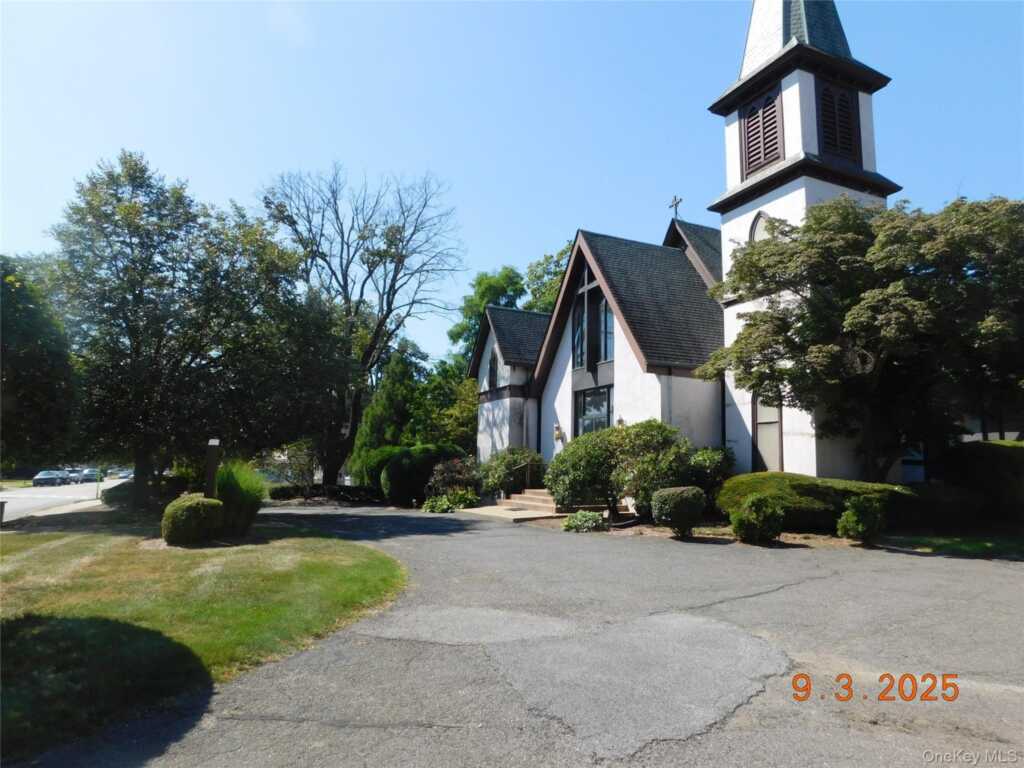 65 Washington Avenue, Suffern, NY 10901 - Photo 7 of 15