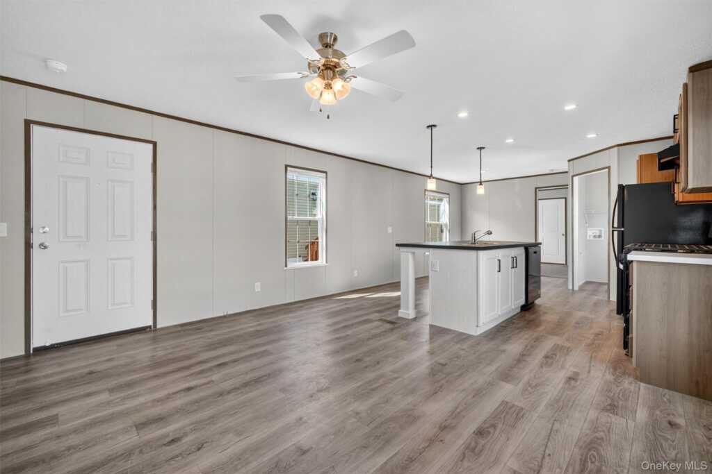 25 Sheldon Street, Stony Point, NY 10980 - Photo 14 of 44