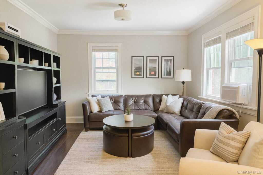 9 9th Street, Unit #2nd Floor, New Rochelle, NY 10801 - Photo 2 of 7