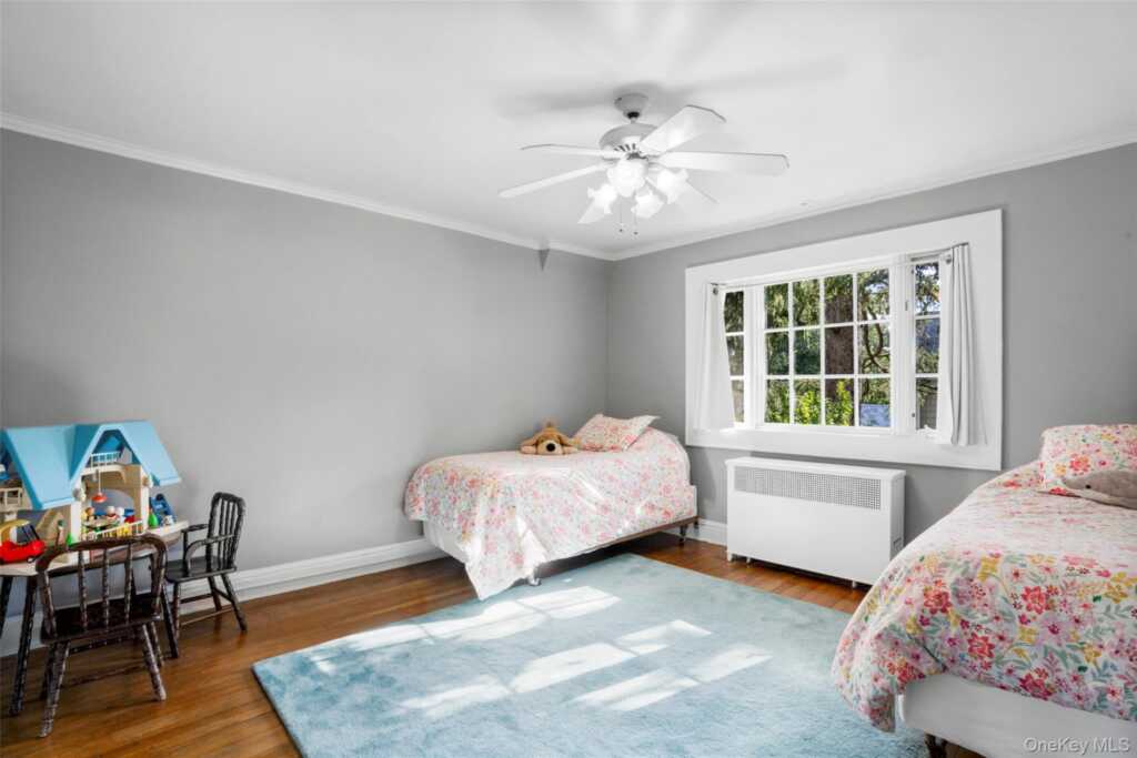 5 Antler Place, New Rochelle, NY 10804 - Photo 19 of 33