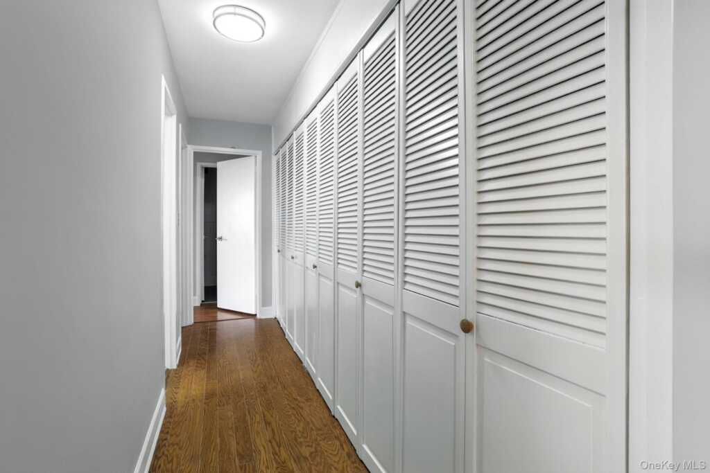 12 Old Mamaroneck Road, Unit #7C, White Plains, NY 10605 - Photo 29 of 46