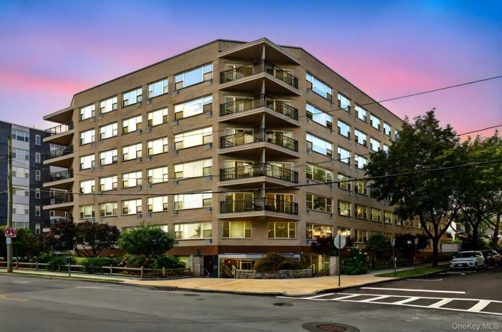 12 Old Mamaroneck Road, Unit #7C, White Plains, NY 10605 - Photo 40 of 46