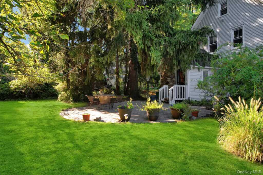 183 New Hempstead Road, New City, NY 10956 - Photo 40 of 44