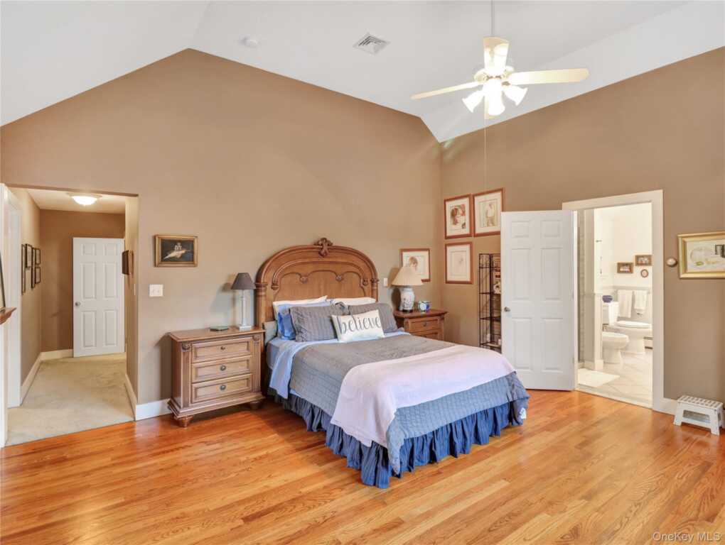 183 New Hempstead Road, New City, NY 10956 - Photo 7 of 44