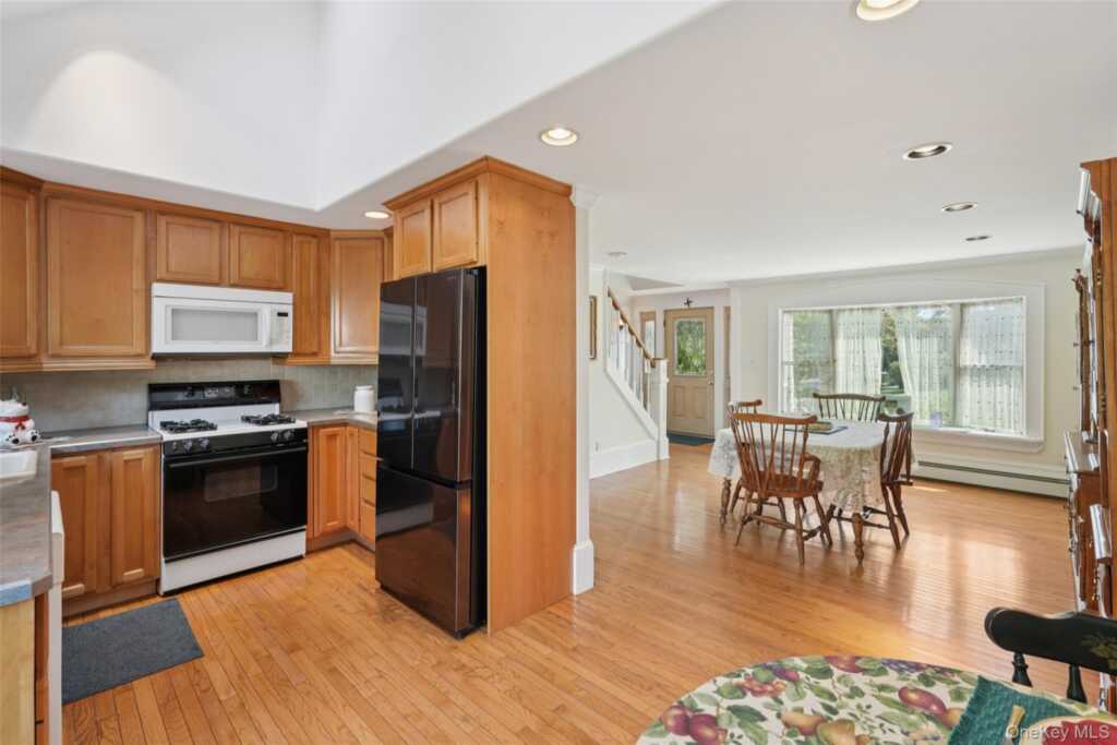 1 Kent Street, New City, NY 10956 - Photo 19 of 50
