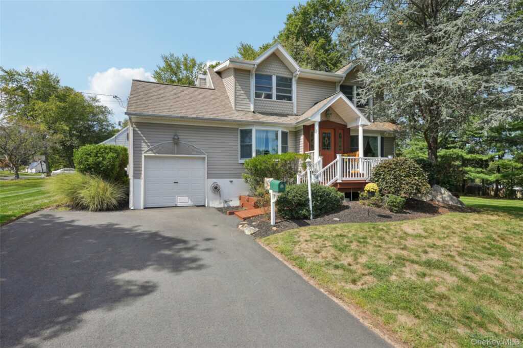 1 Kent Street, New City, NY 10956 - Photo 2 of 50