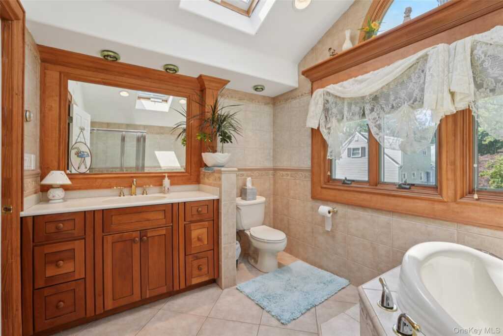 1 Kent Street, New City, NY 10956 - Photo 32 of 50