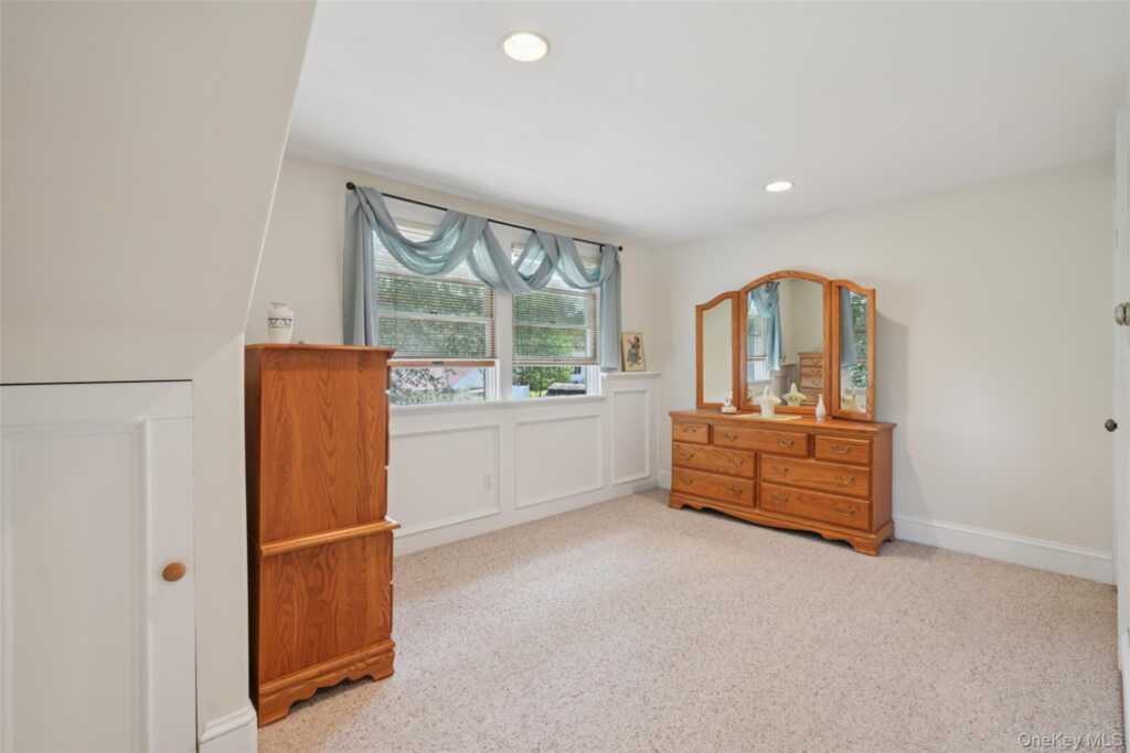 1 Kent Street, New City, NY 10956 - Photo 34 of 50
