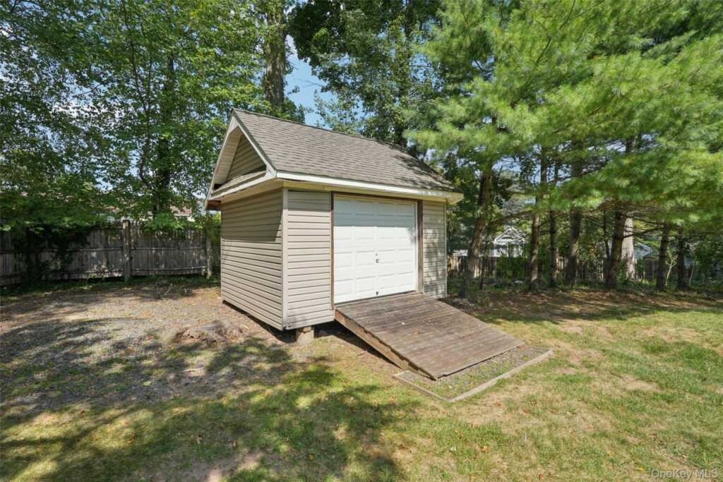 1 Kent Street, New City, NY 10956 - Photo 44 of 50
